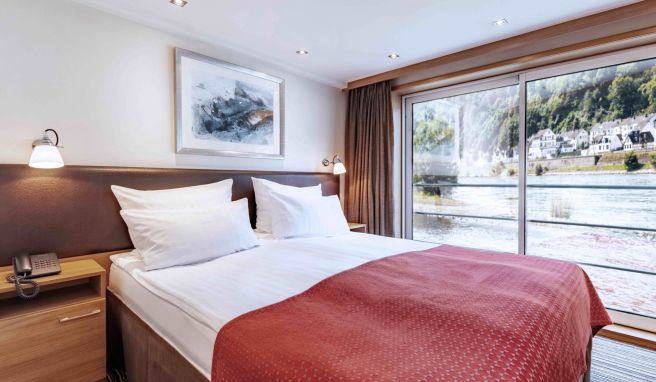 Die Standardkabinen sind 16 Quadratmeter groß, außerdem gibt es auf den beiden Schiffen zwei beziehungsweise vier etwas größere Suiten.