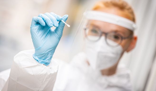 Das kosten die Corona-Tests in Europa für Touristen