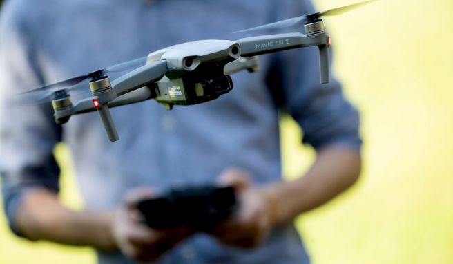 Vorsicht: Drohnen-Aufnahmen können ohne spezielle Genehmigung in vielen Ländern Probleme mit sich bringen.