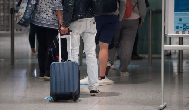 Bund verschärft Einreiseregeln aus Virusvariantengebiet