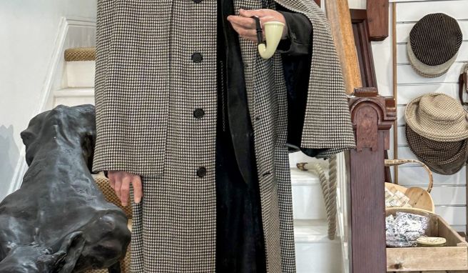 Puppe eines ziemlich bekannten Meisterdetektivs: Sherlock Holmes im Besucherzentrum von Princetown.