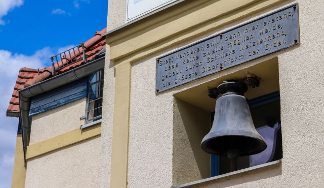 Das Haus der ehemaligen Glockengießerei in der Jenaischen Straße, die Schiller besucht haben soll - und die womöglich Inspiration gab für sein «Lied von der Glocke».