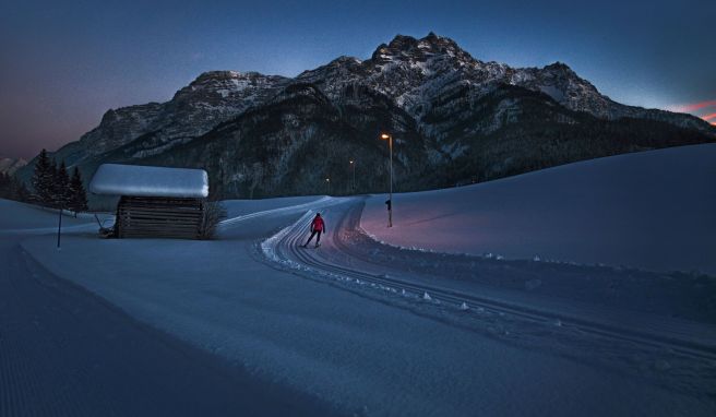 In Hochfilzen können Ski-Langläufer auch nachts ihre Runde drehen.