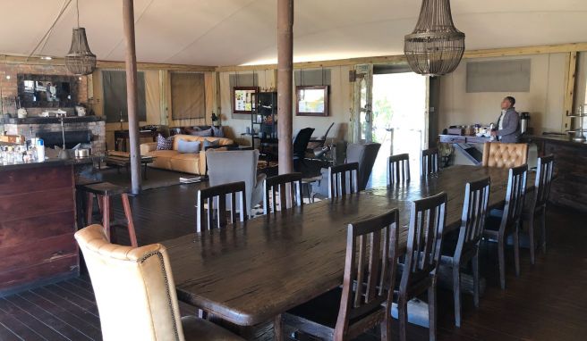 Das Somalisa-Camp zählt zu den gehobenen Unterkünften im Park - es gibt auch einfachere, günstigere Lodges und Cottages.