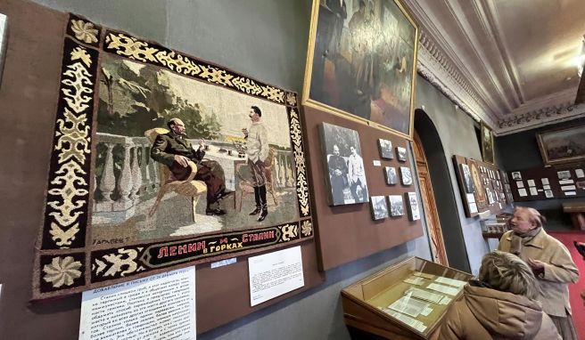 «Ich finde gut, dass es um viele Facetten des Menschen und Politikers geht», sagt eine Moskauerin, die in Gori das Stalin-Museum besucht.