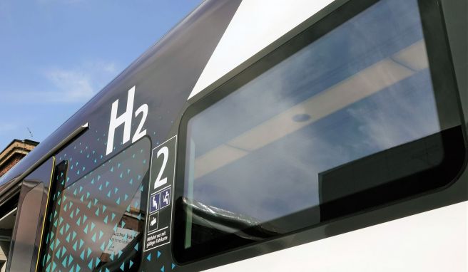 Bahn: Erste Testfahrt mit Wasserstoffzug von Siemens