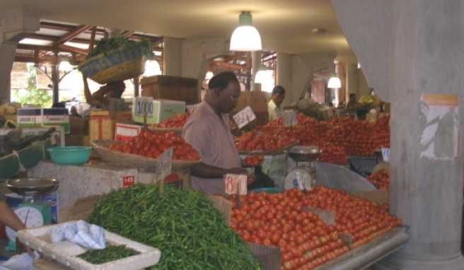 Gemüsemarkt in Port Louis.##Foto: Jörg P. Gemüsemarkt in Port Louis.