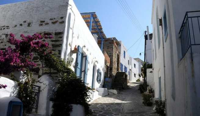 Die verwinkelten Gassen von Lefkes machen den Charme aus.##Foto: flickr.com anjci Die verwinkelten Gassen von Lefkes machen den Charme aus.