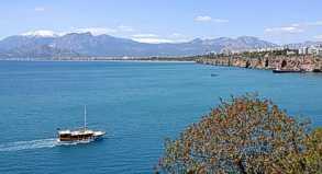 Antalya im Frühjahr: Die Türkei wird bei Deutschen als Reiseziel immer beliebter. Foto: Carina Frey
