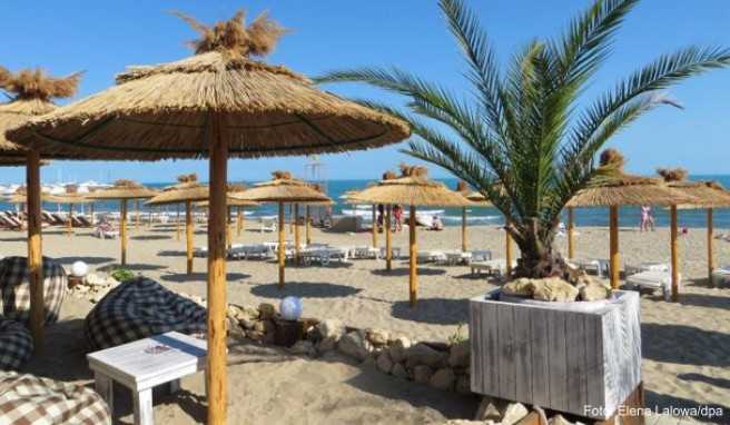 Für Bulgarien läuft es derzeit gut. Das Land am Schwarzen Meer ist vor allem wegen des günstigen All-Inclusive-Urlaubs beliebt##Foto: Elena Lalowa/dpa Für Bulgarien läuft es derzeit gut. Das Land am Schwarzen Meer ist vor allem wegen des günstigen All-Inclusive-Urlaubs beliebt