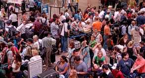 Die langen Warteschlangen bei der Einreise an den US-Flughäfen könnten bald etwas kürzer werden: Deutschland ist nun offiziell Teilnehmer am Global-Entry-Programm