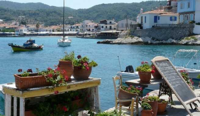 In den diversen Restaurants in Kokkari auf Samos genießt man frischen Fisch.