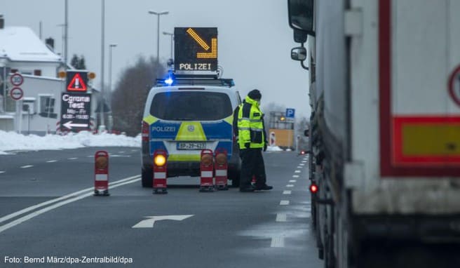 Ab Sonntag: Ausreiseauflagen in Tirol und Grenzkontrollen zu Tschechien