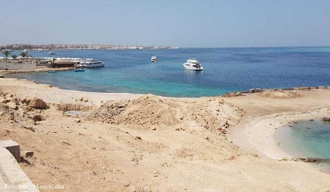 Die Bundesregierung hat die Reisewarnung für Touristen für mehr als 160 Länder außerhalb der Europäischen Union bis zum 31. August verlängert