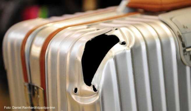 Flugreisen: Was steht mir bei kaputtem Gepäck zu?