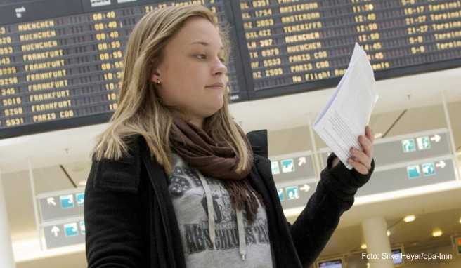 Nur gegen Geld: Wer weiter Reiseunterlagen auf Papier haben will, muss künftig auch bei FTI dafür bezahlen