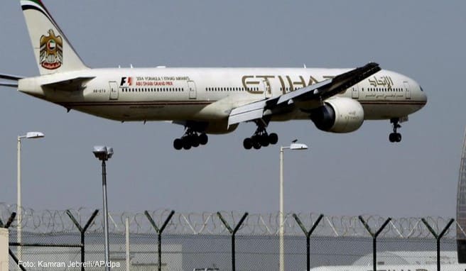 Fliegen trotz Corona: Zwei Golf-Airlines testen IATA-Gesundheitspässe