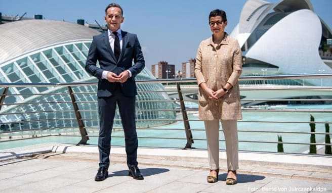 Seit dem 21. Juni hat Spanien seine Grenzen für Touristen wieder geöffnet. Bei einem Besuch überprüfte der deutsche Außenminister Heiko Maas die Rahmenbedingungen für einen Urlaub in dem Land.