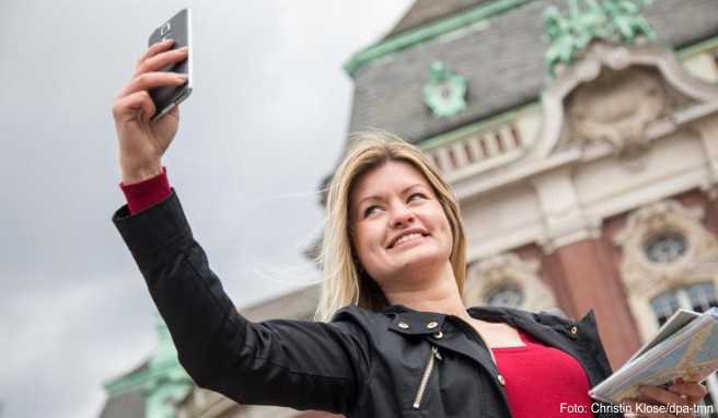 Bitte lächeln für die Kamera! - Selfies gehören auf Reisen einfach dazu