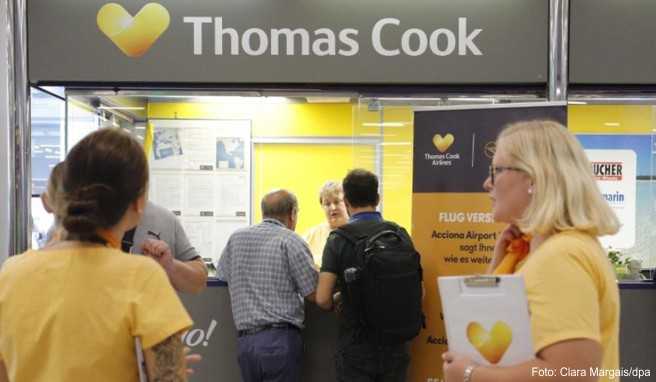 Die Zurich-Versicherung will die Thomas-Cook-Pauschalurlauber im Ausland besser unterstützen. Hotels in den Ferienorten haben jetzt 50 Prozent der ausstehenden Zahlungen erhalten